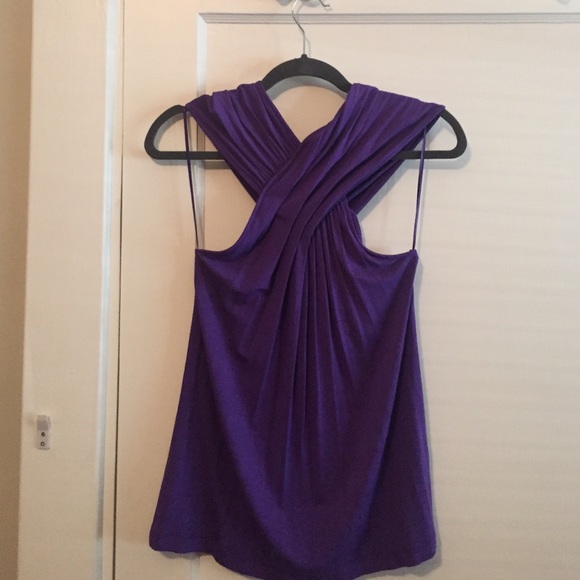 Limited - sleeveless shirt. Rayon /spandex blend.