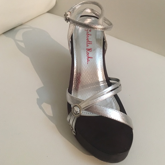 Gabriella Rocha - Picture 3 of 4