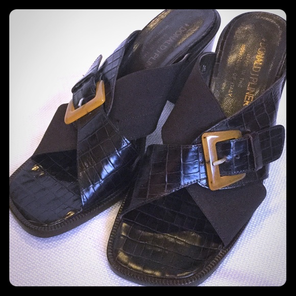 Donald J. Pliner Leather Sandals