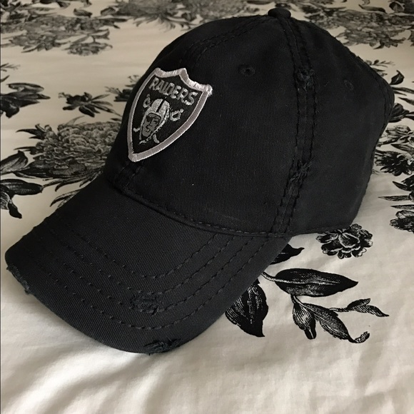 Raiders hat