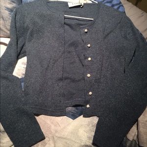 A.Byer. Short cardigan.