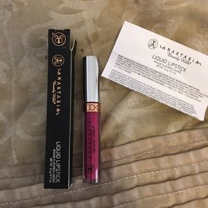 Anastasia of Beverly Hills Liquid Lipstick