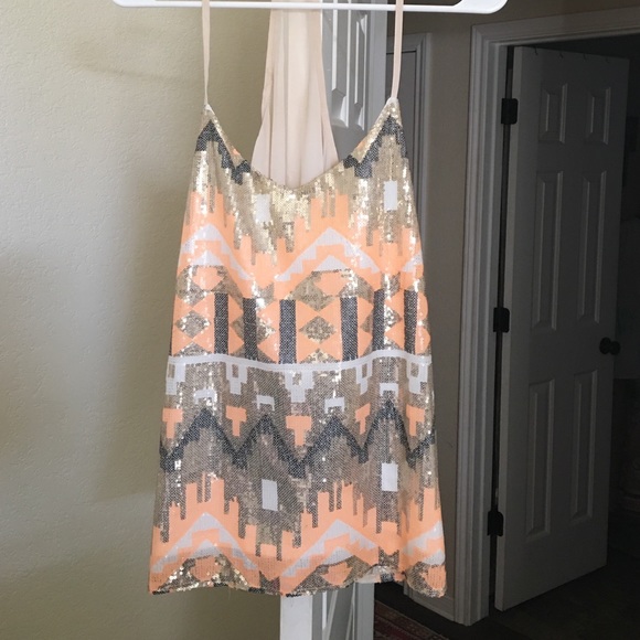 Sequin sheet back tank top - Picture 1 of 3