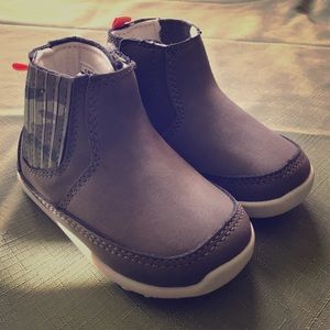 NEW Carter's Walker Boots for Toddlers🍁