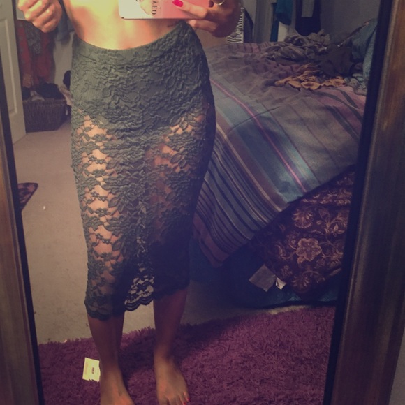 Brand new lace green skirt