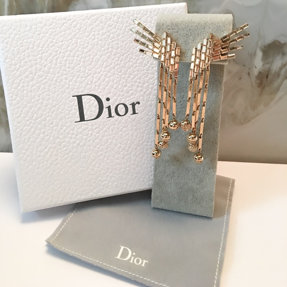 RARE Dior Crystal Mis En Dior Wing Gold Earrings - Picture 7 of 7