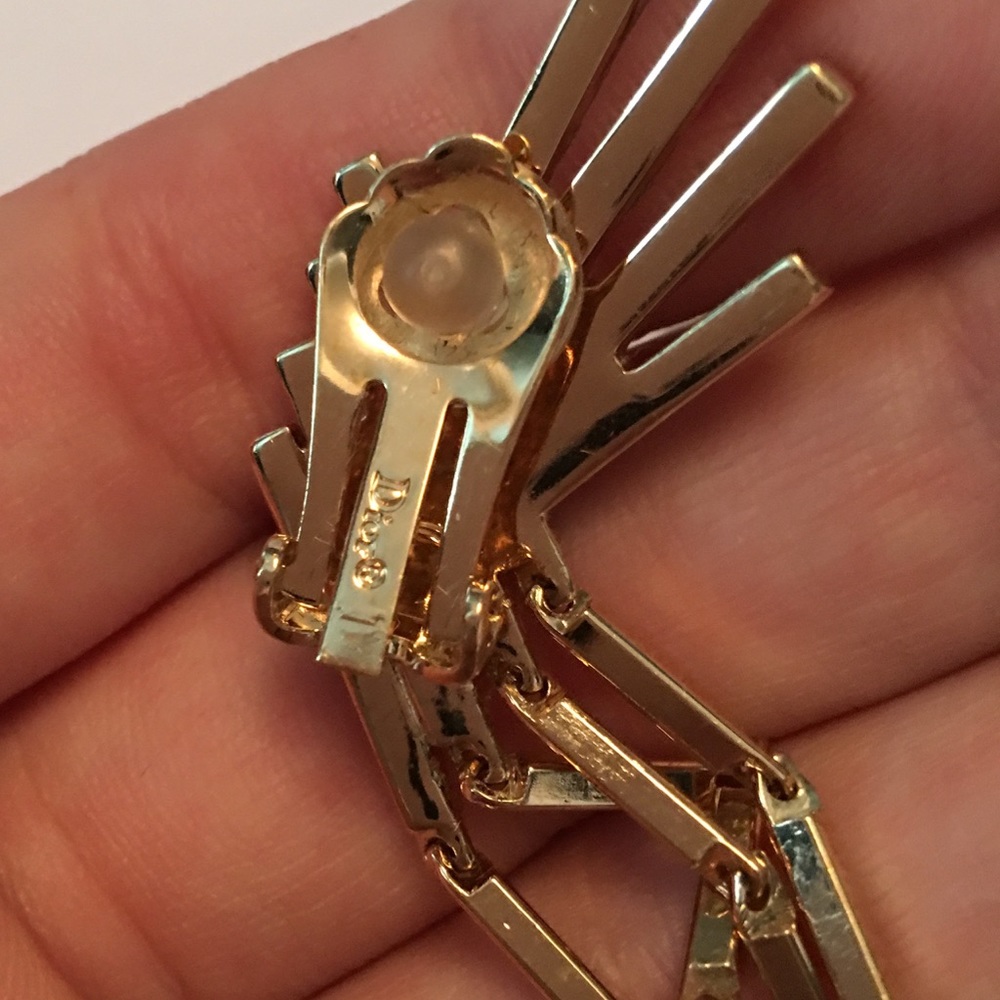 RARE Dior Crystal Mis En Dior Wing Gold Earrings - Picture 6 of 7