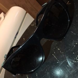 Chanel Black Sunglasses Pattent Bow