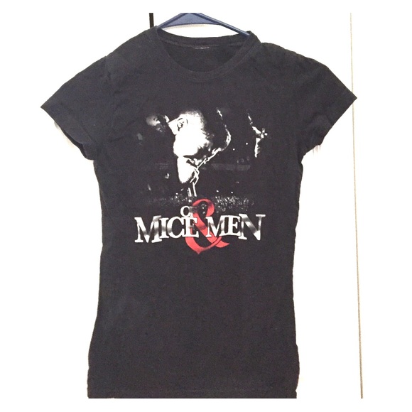 XS Women's Of Mice & Men Band Tee