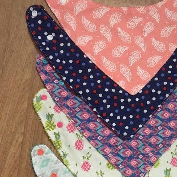 Handmade bandana bibs - Picture 7 of 7