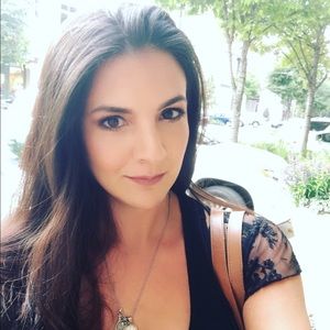 Meet your Posher, Karina