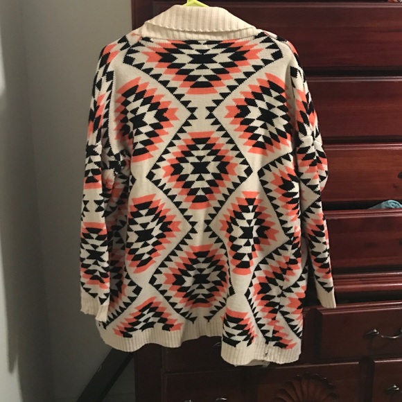 Tobi Aztec Sweater - Picture 2 of 3