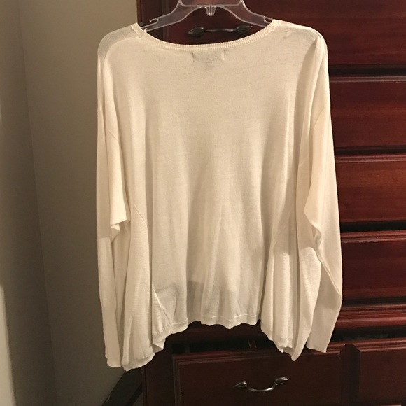 White Flowy Sweater - Picture 2 of 4
