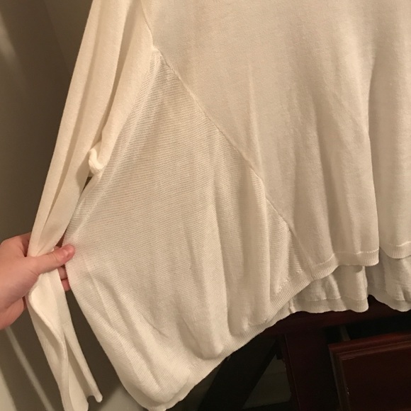 White Flowy Sweater - Picture 4 of 4