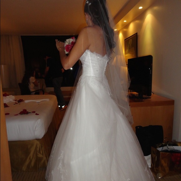 Wedding Dress Rosa Clará by Two - Picture 3 of 4