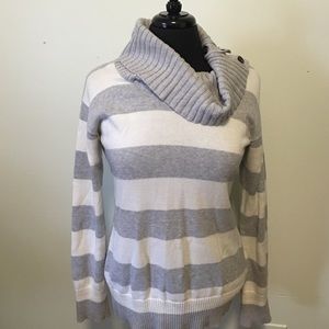 Banana Republic sweater turtleneck