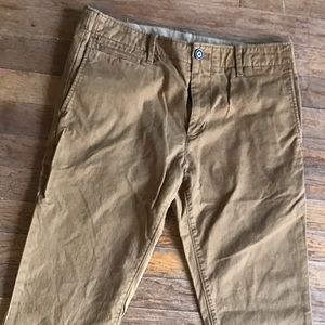 GAP- Men's Lived in Skinny Pants
