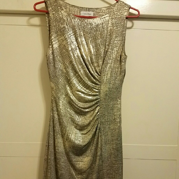 Gold side ruched sheath dress