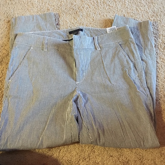 Seersucker textured cropped pant