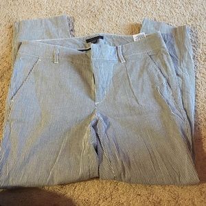 Seersucker textured cropped pant