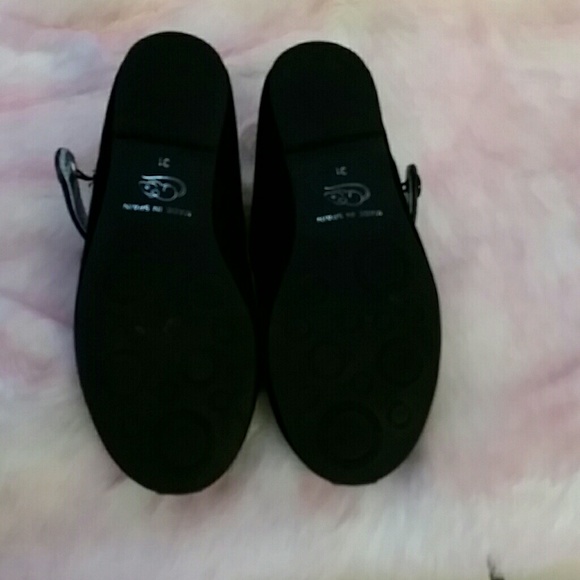 Little Marc Jacobs Dress Shoes - Picture 2 of 4