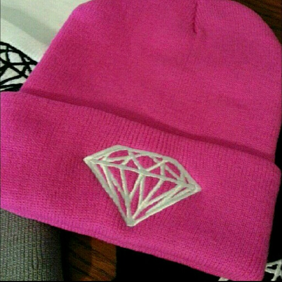 *PINK* Diamond Beanie