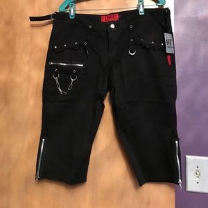 Tripp NYC brand capris black with metal detail