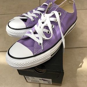 NWT converse