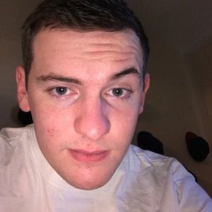 Meet your Posher, Casey