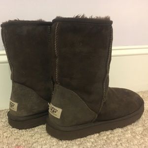 Women's brown uggs