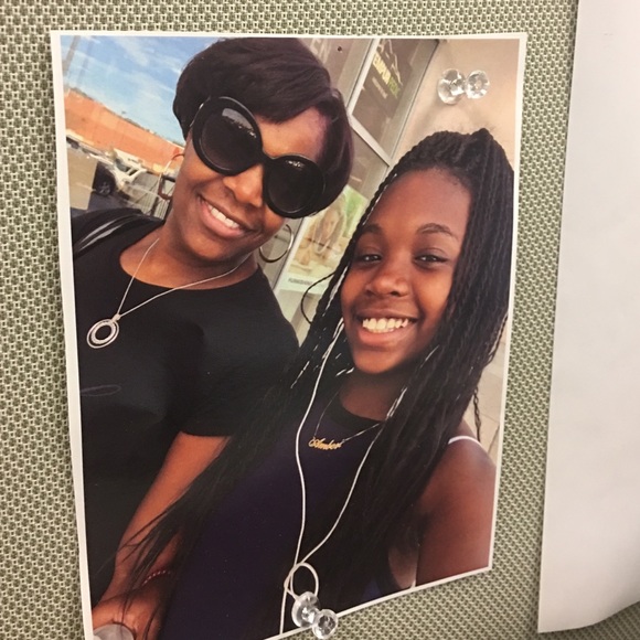 Meet your Posher, Angela - Picture 1 of 1