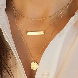 S A L E // Triple Layered Dainty Necklace