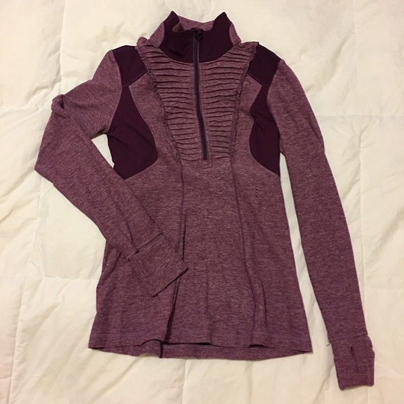 Lululemon Run Your Heart Out pullover