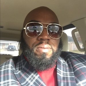 Meet your Posher, Andrew