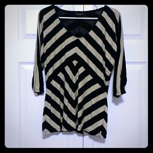 White House Black Market 3/4 Sleeve Shirt