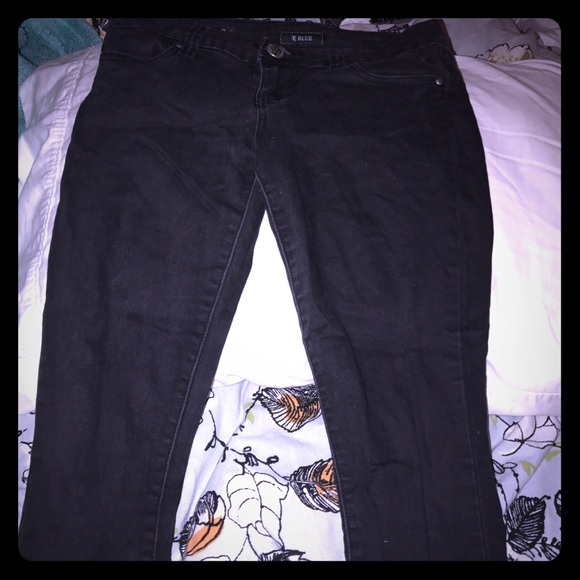 Black skinny jeans