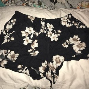 Brandy Melville floral shorts