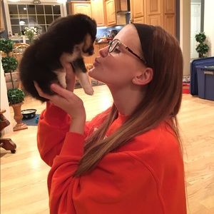 Meet your Posher, Carlee