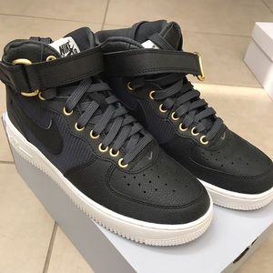 Nike Air Force 1 mid