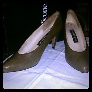 Evan-Picone Leather Heels