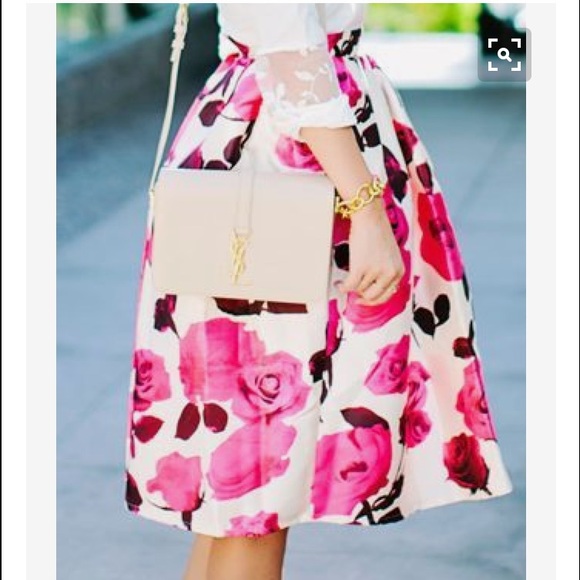 **SOLD**MIDI skirt - Picture 1 of 3