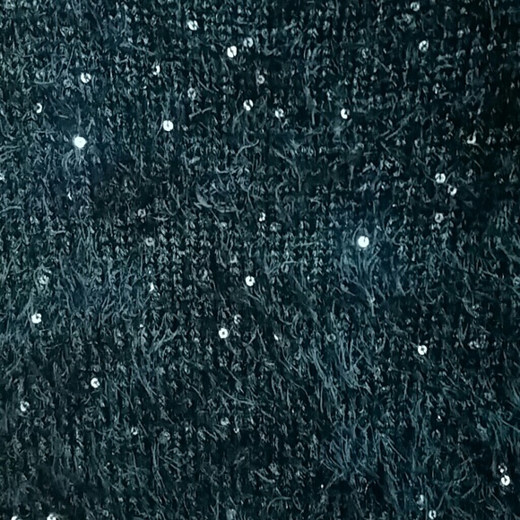 ✨NWT✨GB Sweater - Picture 6 of 7