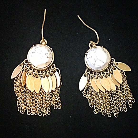 Jewelry - 🎹👂🏼Natural Stone & Metal Fringe Earrings-White Jewelry - 🎹👂🏼Natural Stone & Metal Fringe Earrings-White