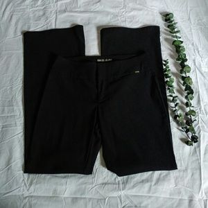 "Authentic Guess " Black Stretch Pant-EUC