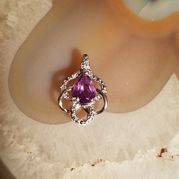 Boutique Jewelry - Silver amethyst & diamond necklace NWOT