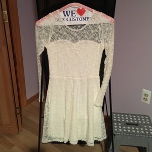 White lace Abercrombie dress