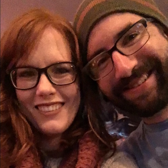 Meet your Posher, Michelle - Picture 2 of 2