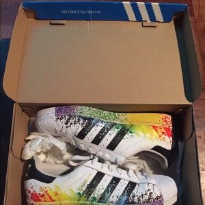 Adidas sneaker (new)