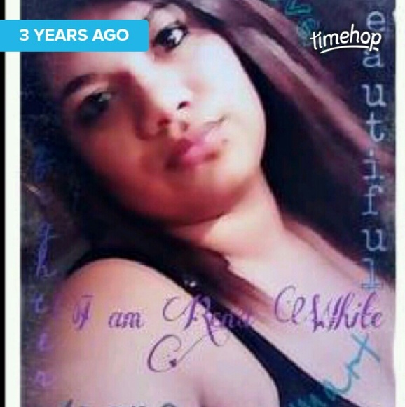 Meet your Posher, Rena - Picture 1 of 1