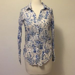 Blue and white button up